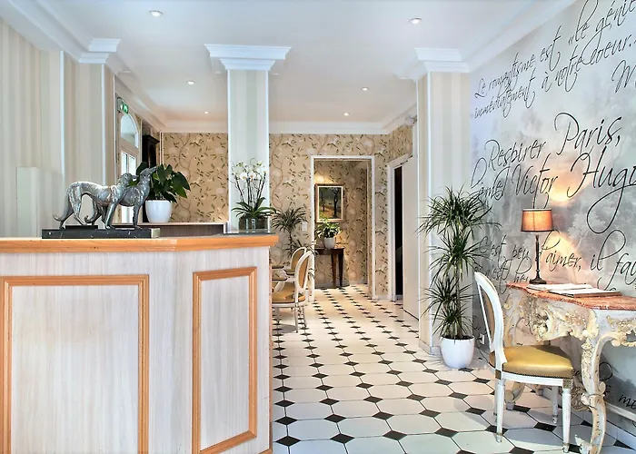 Hotel Romance Malesherbes By Patrick Hayat